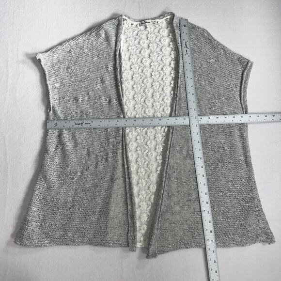 Abercrombie Kids Gray Knit Open Front Cardigan/Vest Lace Back Floral Size XL - Picture 7 of 12